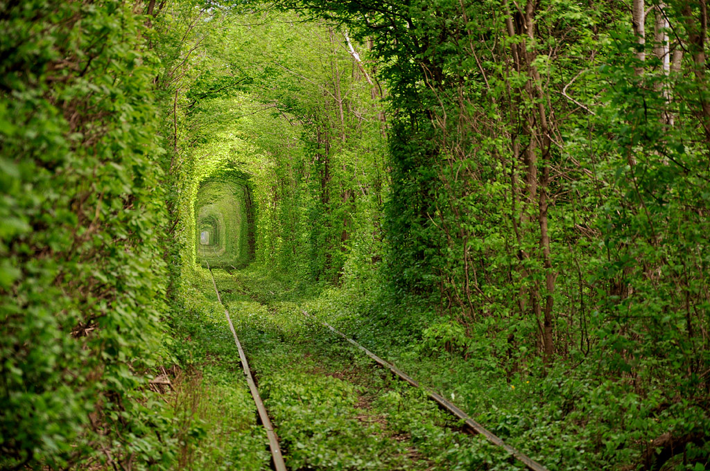 Туннель любви, Украина