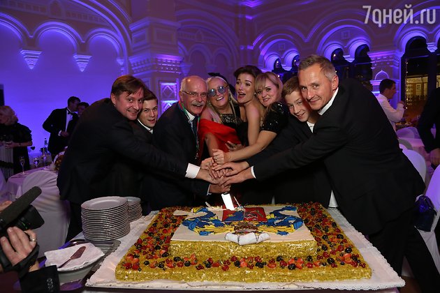Михалков поздравление путина Михалков поздравление путина