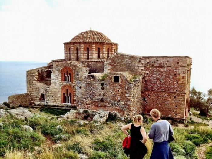 Монемвасия - скрытый византийский город (12 фото) путешествия, туризм