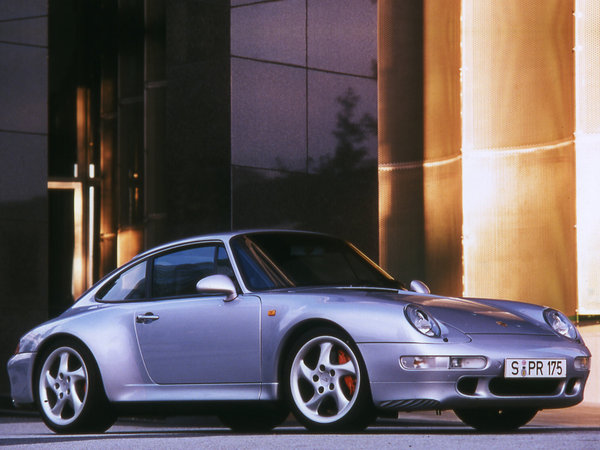 http://images.caradisiac.com/logos-ref/modele/modele--porsche-911-type-993/S7-modele--porsche-911-type-993.jpg