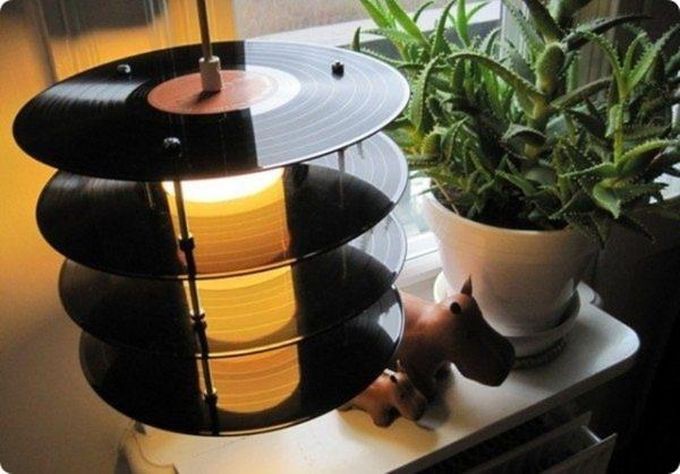 9. Люстра из пластинок 9. Люстра из пластинок креатив, переделка, своими руками