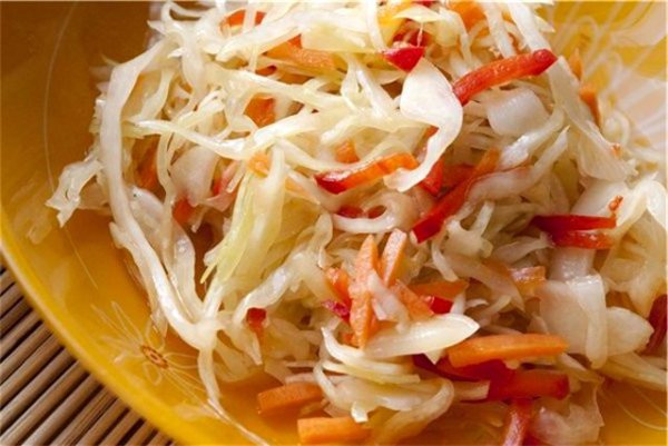 капуста маринованная с перцем и морковью капуста маринованная с перцем и морковью