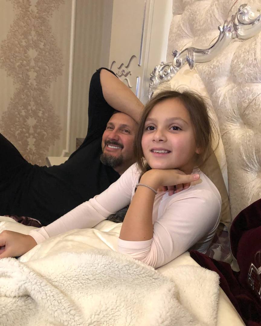 Жена Стаса Михайлова нежно поздравила певца с годовщиной знакомства Жена Стаса Михайлова нежно поздравила певца с годовщиной знакомства