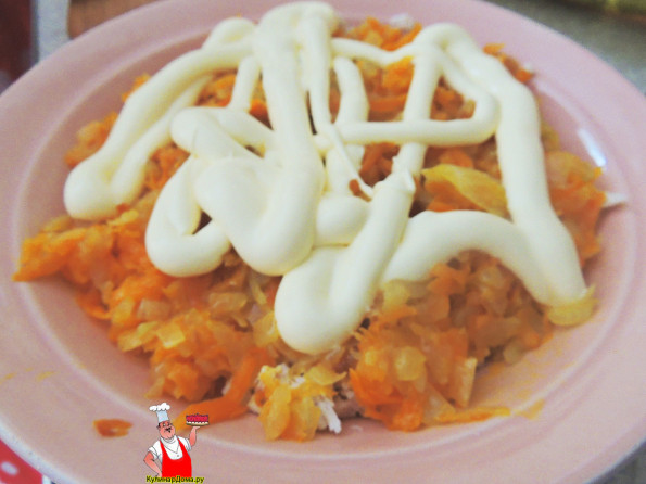 Салат с курицей и грибами. Салат с курицей и грибами.