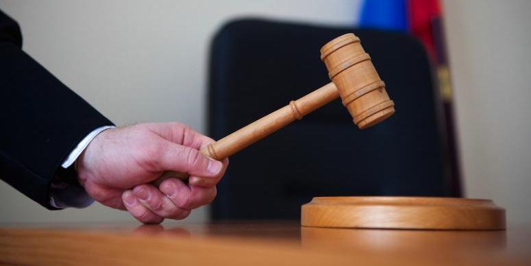 "Пойдешь на 15 суток": кубанский судья пригрозил "сопляку"-адвокату арестом за указание на нарушения