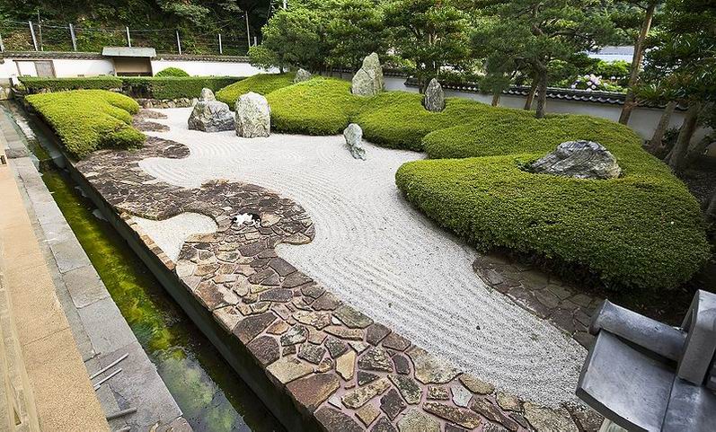 Карэсансуи, или традиционный японский сад камней