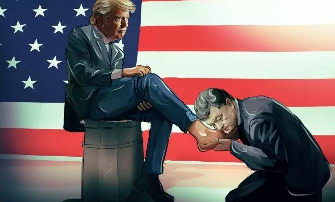 Порошенко приходится бегать за Трампом Порошенко приходится бегать за Трампом