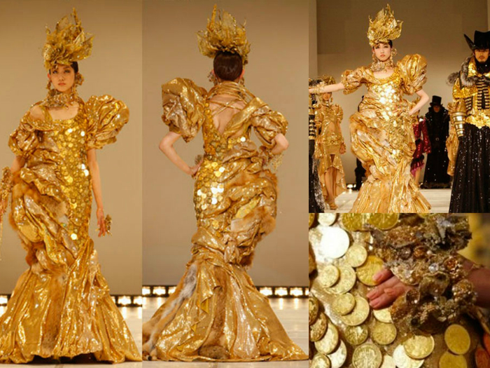 Платье полностью состоит из 15 тысяч австралийских золотых монет. Его вес – 10 кг.