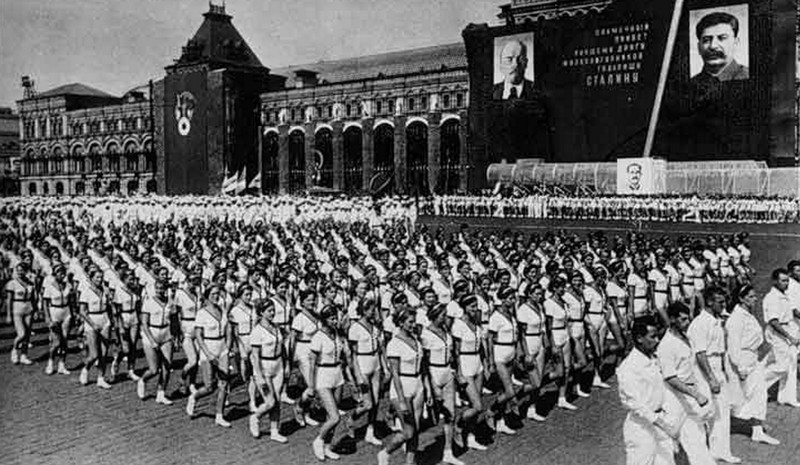 2. Комсомолка. Годы: 1922-1940 советские женщины, ссср