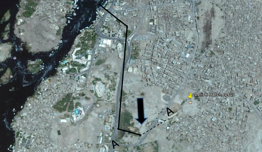 Рис. 10. Путь до реки через затопленную долину в период разлива (Image©2016 DigitalGlobe). Пунктирная линия показывает путь обелиска на суше по насыпи до возможного места погрузки на баржу.