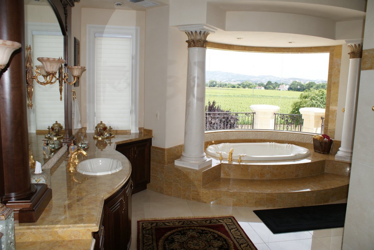 the-columns-continue-into-the-master-bathroom-check-out-the-view-by-the-bath