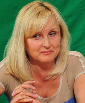 Отучайтесь пить воду стаканами Отучайтесь пить воду стаканами