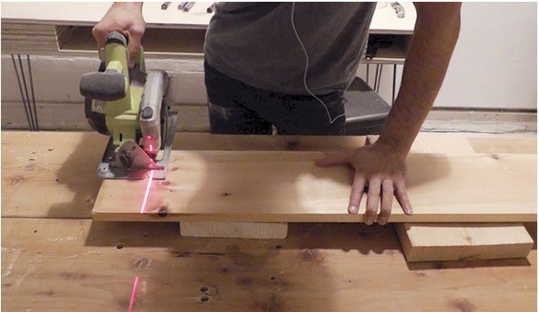 Как сделать вертикальную полку для цветов