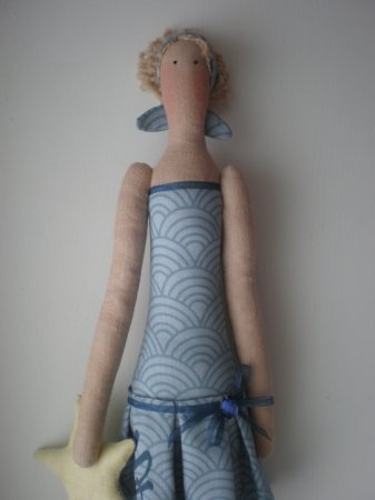 Тильда Пляжница: выкройка и мастер класс по шитью куклы от Анастасии Коломакиной
