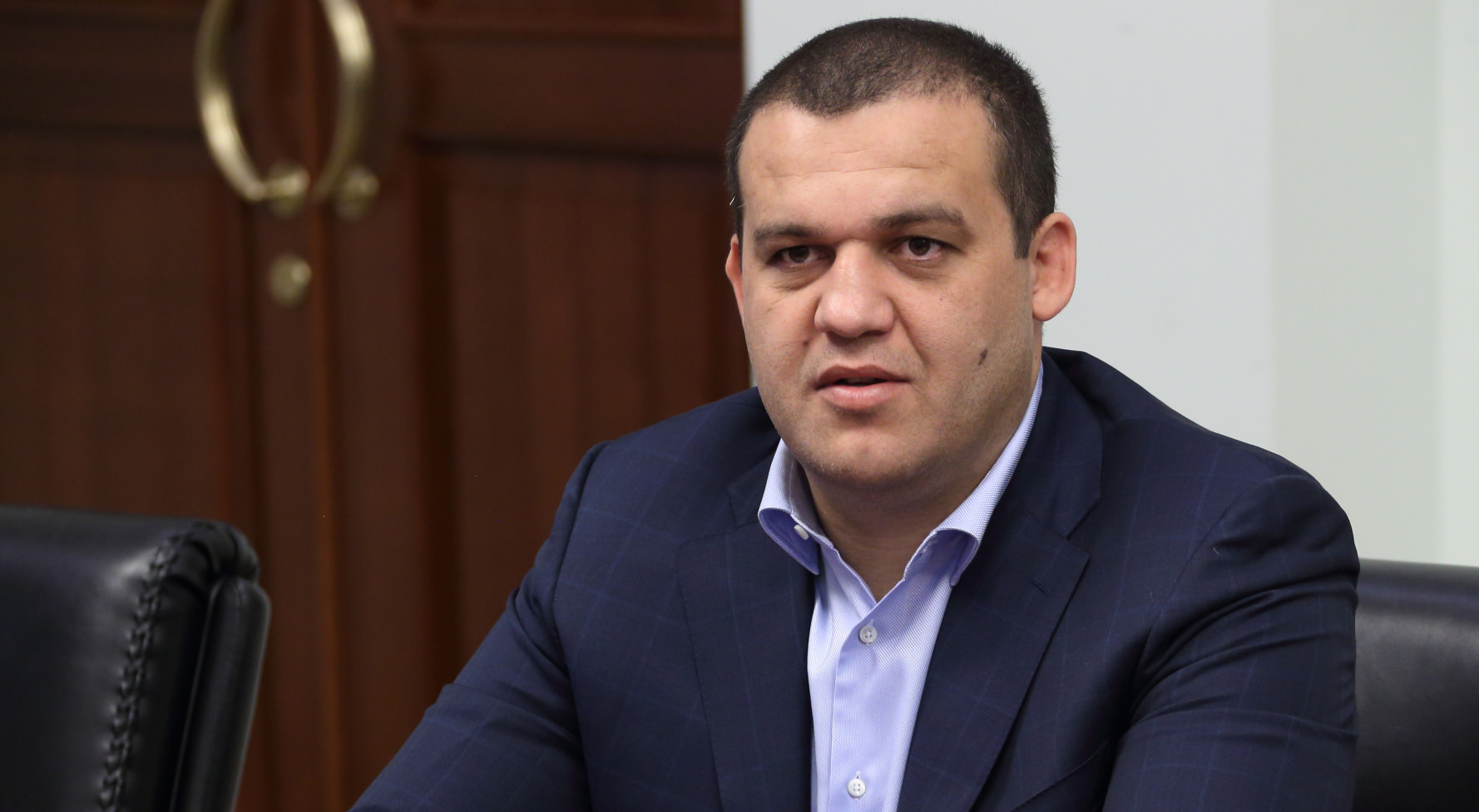 Глава Федерации бокса Умар Кремлев пригласил критиков Терешковой на ринг