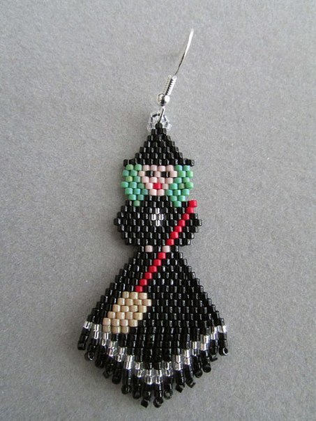 Серьги из бисера Серьги из бисера