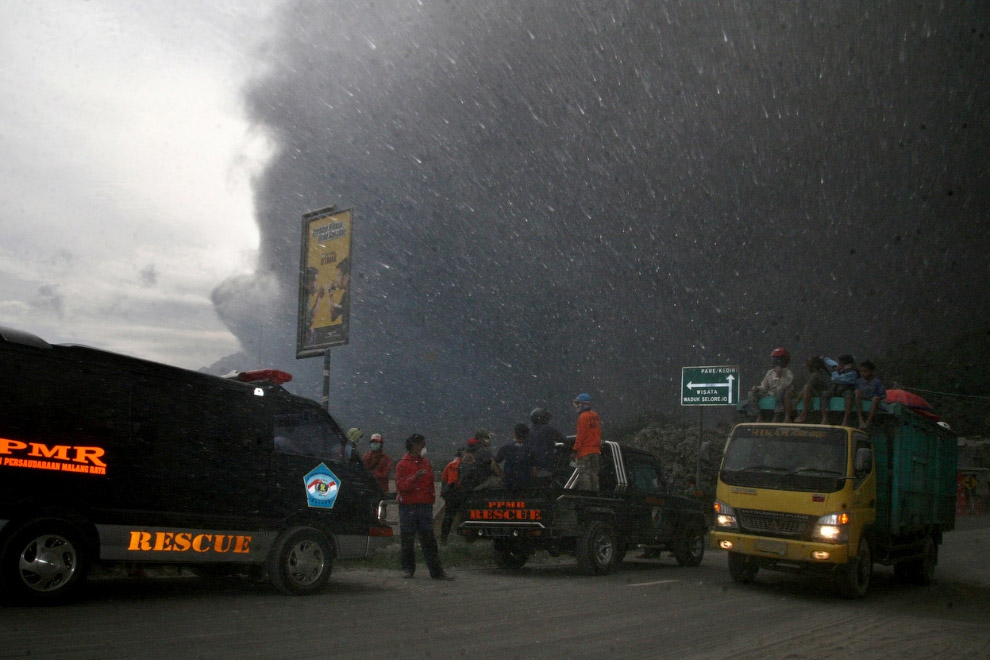    2014  , , 