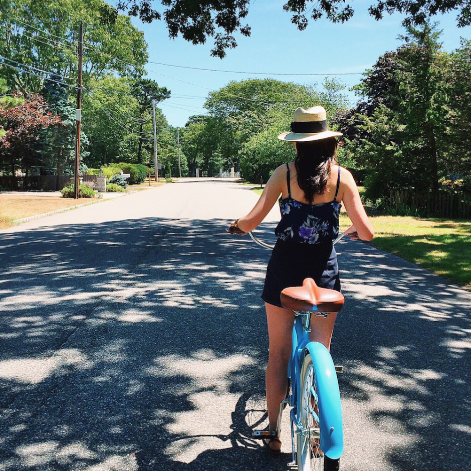 weekend in the hamptons: riding a bike 2
