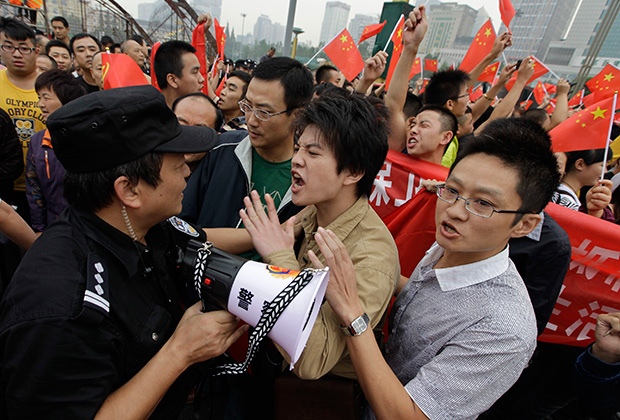 Антияпонская демонстрация в провинции Сычуань в 2012 году