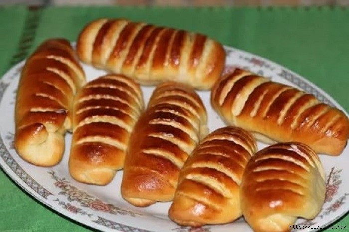 Оригинальные булочки с заварным лимонным кремом 3925311_bylochki_s_zavarnim_limonnim_kremom (700x466, 174Kb)