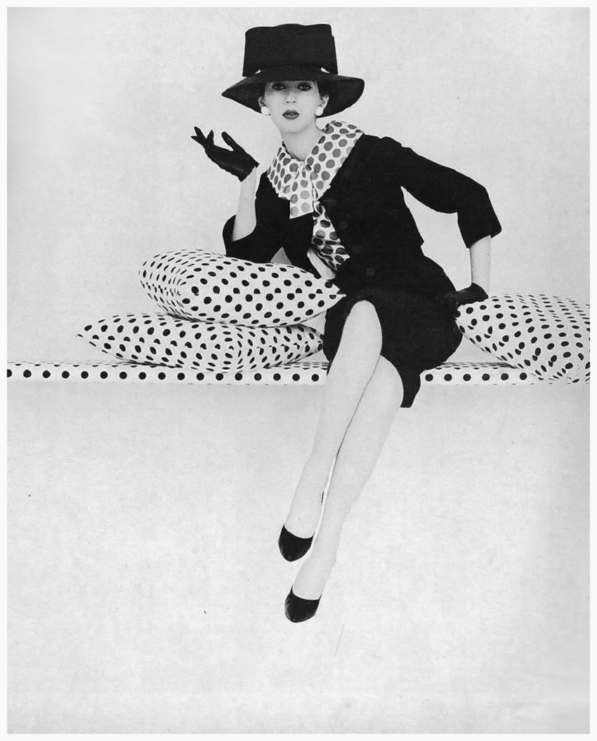 February Vogue 1959 DOVIMA Photo Leombruno-Bodi.jpg February Vogue 1959 DOVIMA Photo Leombruno-Bodi.jpg