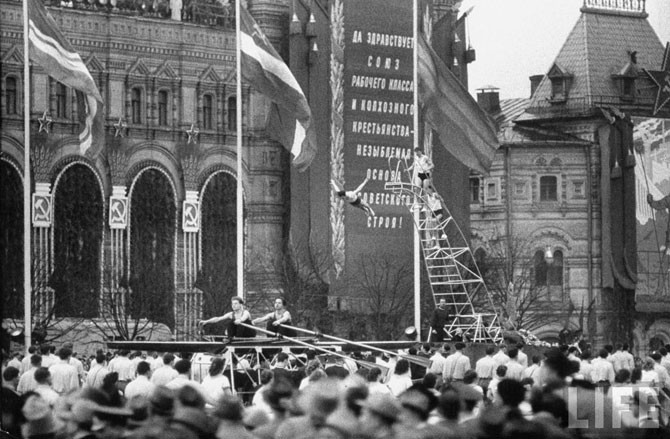 Как проходили майские праздники в Москве в 1958 году 1 мая, москва