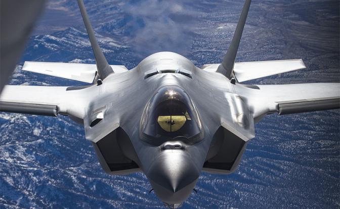 НАТО празднует первую победу F-35 над МиГ-31