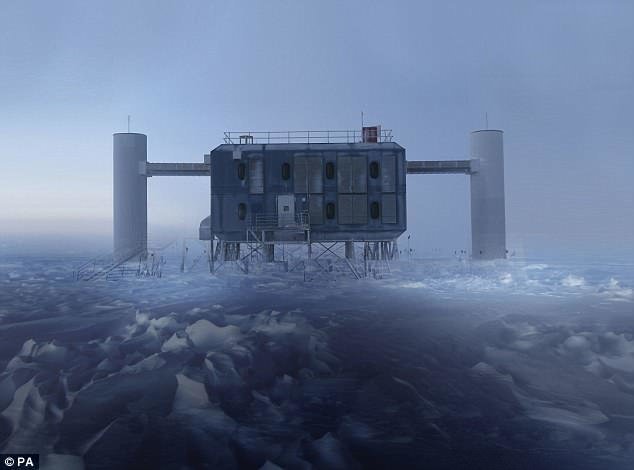 Лаборатория IceCube на Южном Полюсе - крупнейшая нейтринная обсерватория в мире. Лаборатория IceCube на Южном Полюсе - крупнейшая нейтринная обсерватория в мире. ynews, Чёрные дыры, астрономия, галактика, космос, наука, новости, ученые