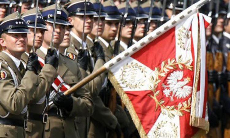 Польша собирается противостоять нападению с востока