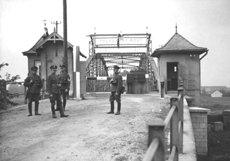 Расчленение и оккупация Чехословакии.1938 Расчленение и оккупация Чехословакии.1938 1938, венгрия, оккупация, польша, расчленение, чехословакия