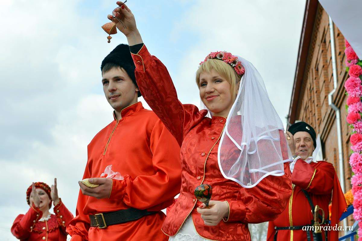 Свадьба в казачьем стиле в селе Тамбовка Амурской области (14)