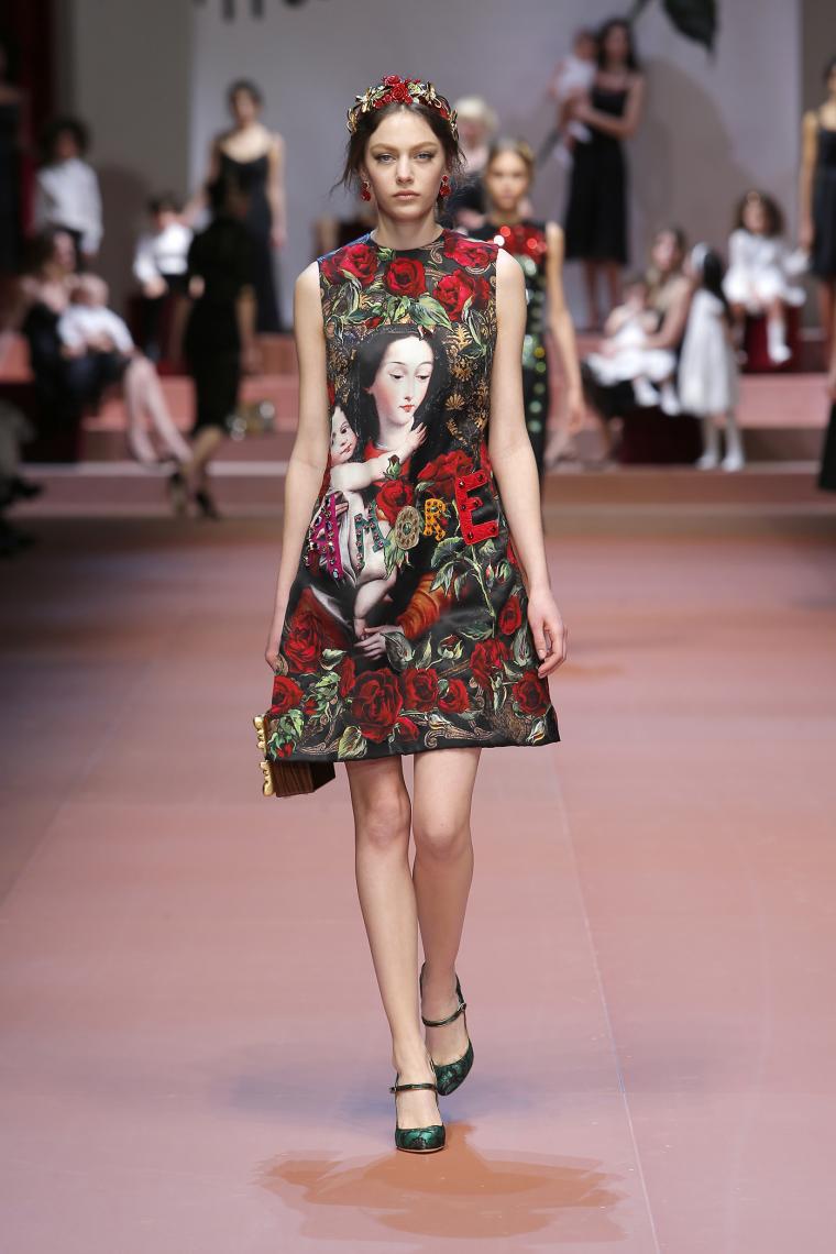 Dolce & Gabbana Осень-Зима 2015-2016. Нет слов, это просто надо видеть... Dolce & Gabbana Осень-Зима 2015-2016. Нет слов, это просто надо видеть...