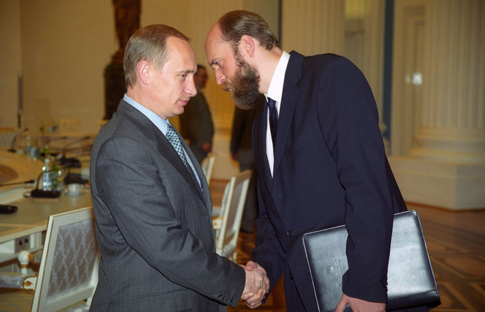 Путину помог стать президентом Пугачев