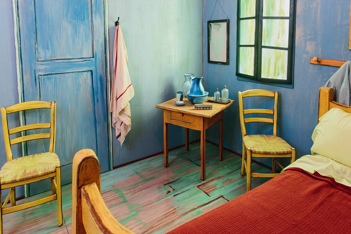 Переночевать в "Спальне" Ван Гога всего за $10: ожившая картина
