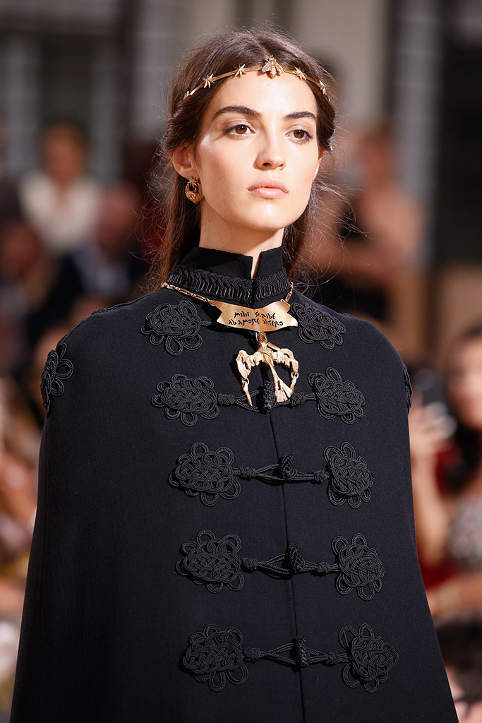 Мистический Рим в коллекции Valentino осень 2015 Couture Мистический Рим в коллекции Valentino осень 2015 Couture