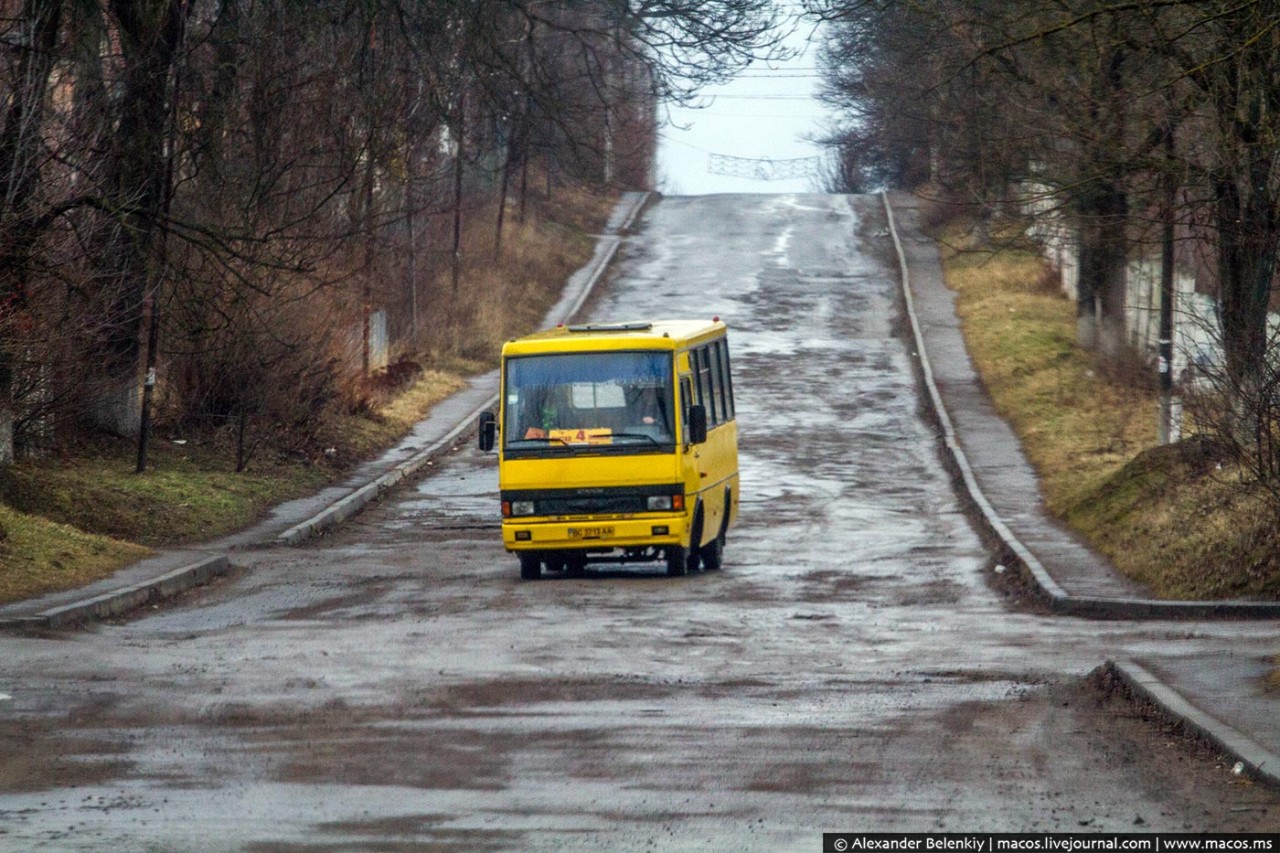 Что на Украине вместо дорог