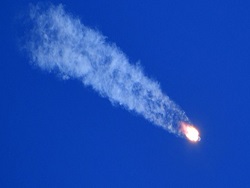 Во время старта ракеты "Союз" к МКС произошла авария, экипаж жив