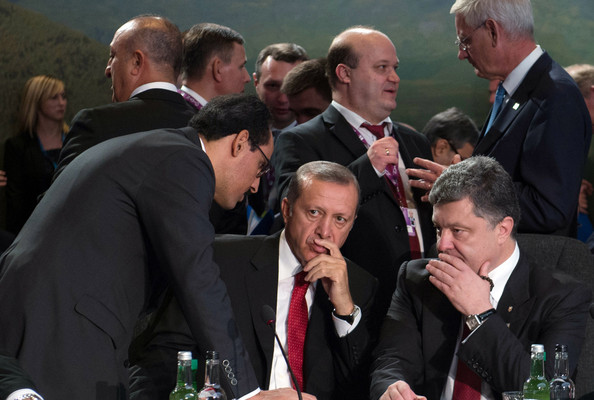 Порошенко дал Эрдогану ценный  совет: Турции лучше отказаться от "Турецкого потока»
