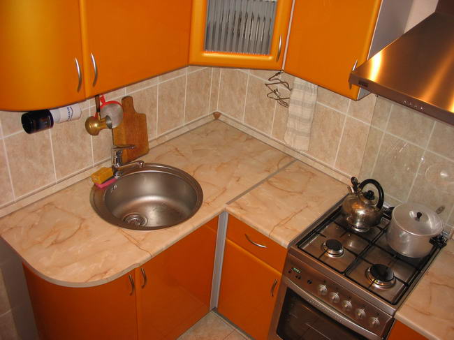 http://www.dynasty-dv.ru/cathegory/vsyo-dlya-kuhniмаленькие кухни хабаровск дизайн фото 