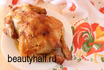 Курица, фаршированная яблоками и рисом.