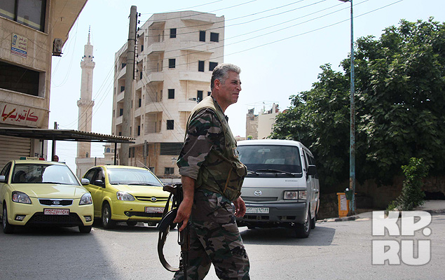 Командование 63 сирийской бригады выделило спецкорам «КП» военное сопровождение.