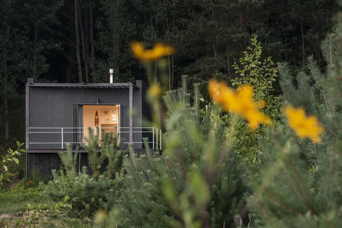 Etno Hut: миниатюрный домик для двоих на природе