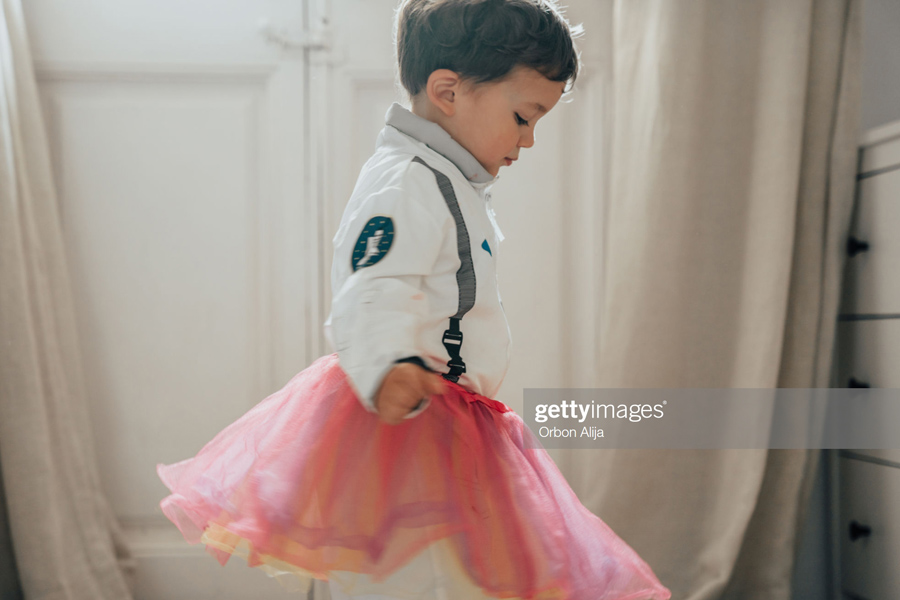 Boy-dress-as-girl Boy-dress-as-girl