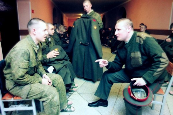 Живой. Ослепший в бою сержант дослужился до майора