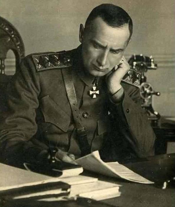 Клады на территории России, которые ищут до сих пор (13 фото) Клады на территории России, которые ищут до сих пор (13 фото)