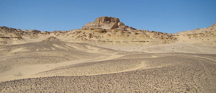 Под песками Египта обнаружены странные линии