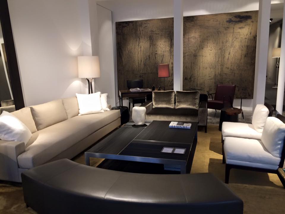 в цветах: Бежевый, Светло-серый, Серый, Темно-коричневый, Черный. в .