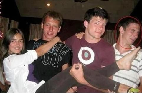 26 безумных фотографий девушек, которые не должны были попасть в интернет (26 фото)