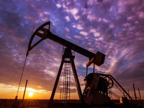 Цены на нефть могут перейти в комфортный коридор $60-70 после усилий ОПЕК+ - Fitch Цены на нефть могут перейти в комфортный коридор $60-70 после усилий ОПЕК+ - Fitch