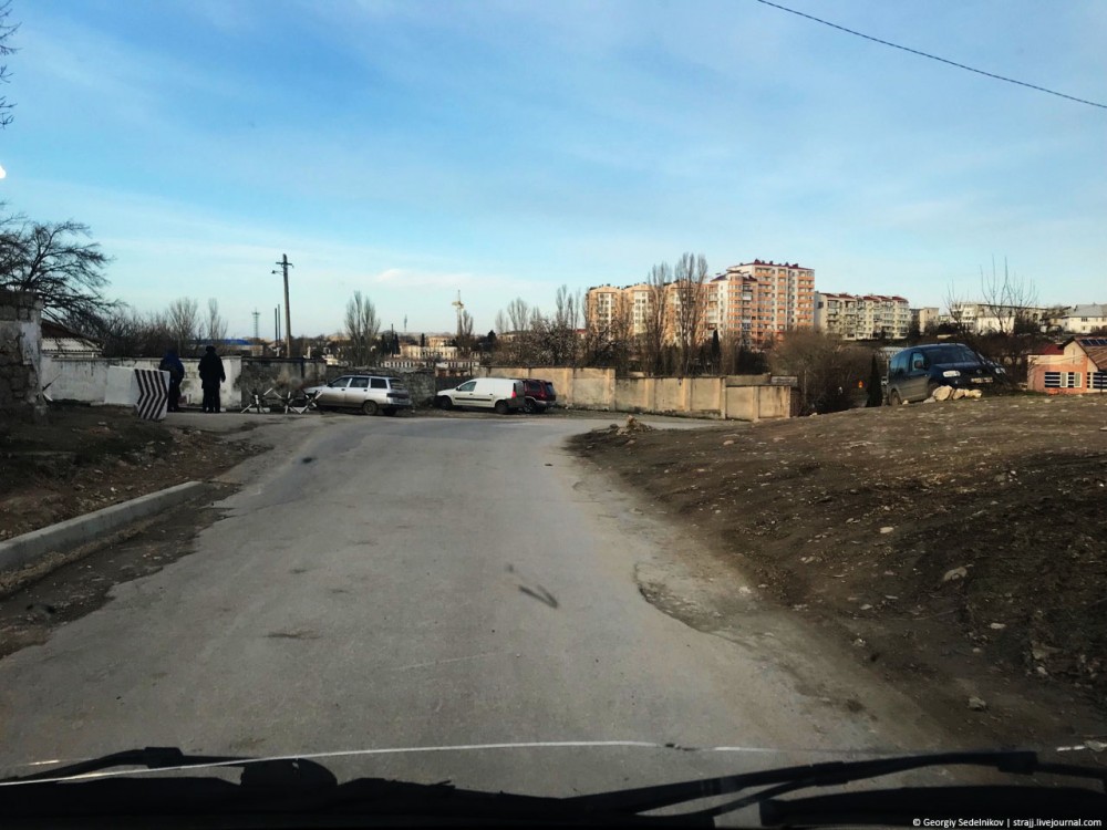 Самая "убитая" дорога Севастополя тогда и сейчас Самая "убитая" дорога Севастополя тогда и сейчас